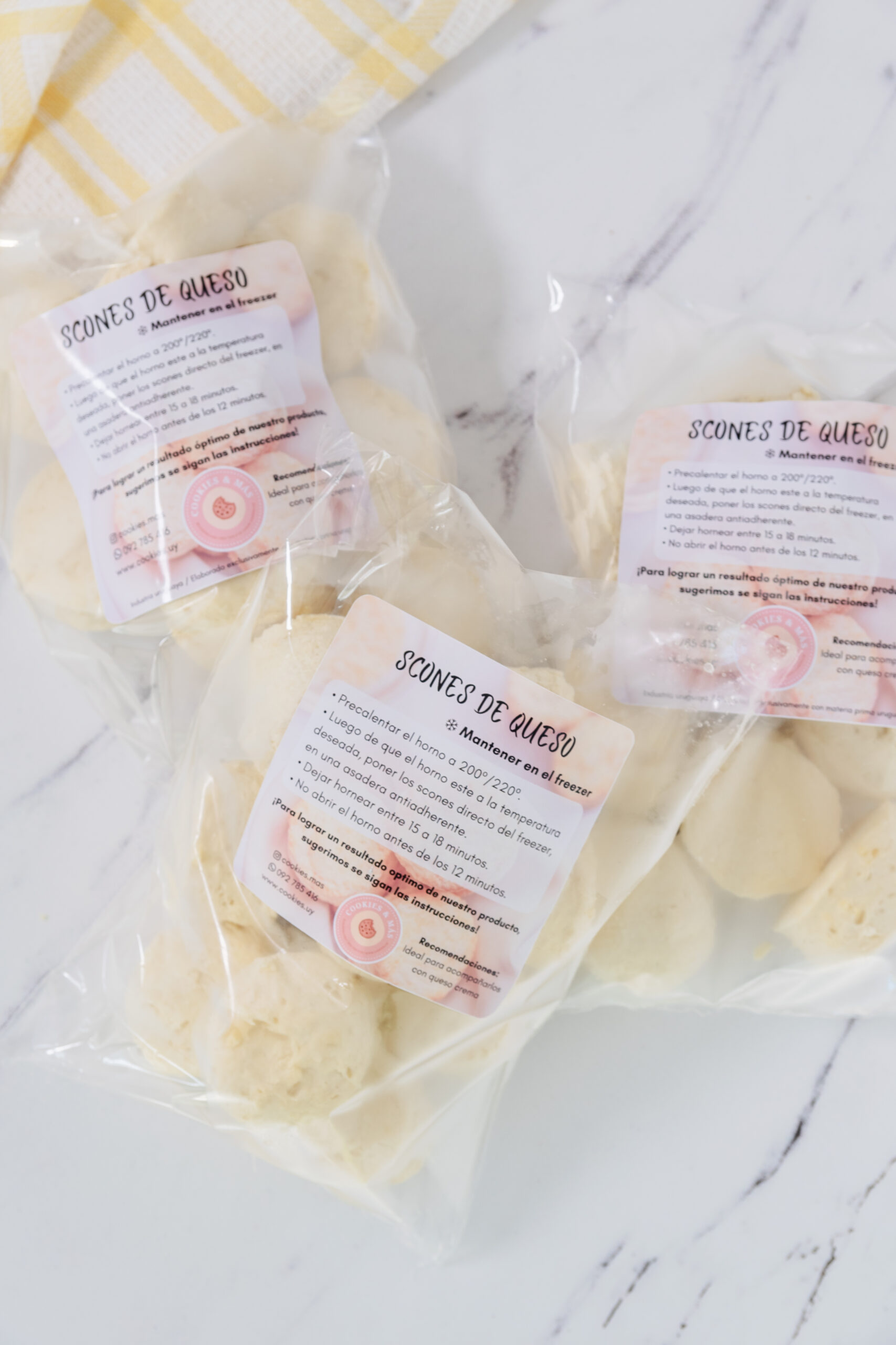 scones-de-queso-prontos-para-hornear-10-unidades